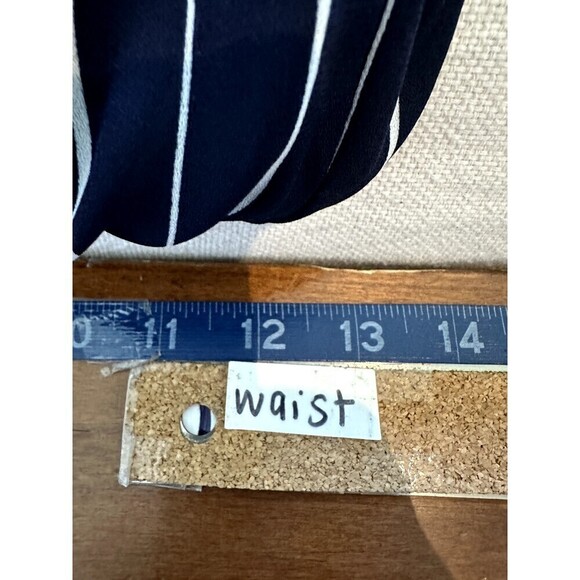 Honey Punch Navy Nautical Romper Woman's Size M Shorts Summer Beachy - Picture 6 of 16